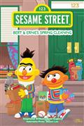 SESAME-STREET-BERT-ERNIES-SPRING-CLEANING-HC