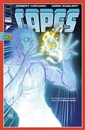 INVINCIBLE-UNIVERSE-CAPES-5-CVR-D-INC-125-JAHNOY-LINDSAY-VAR