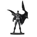 Batman By Jorge Jimenez Black & White 1:10 Statue