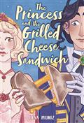 PRINCESS-GRILLED-CHEESE-SANDWICH-GN