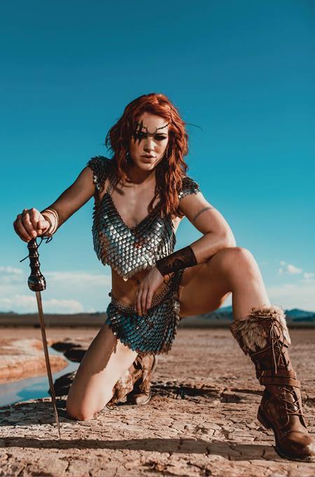 RED SONJA NOIR #1 (ONE SHOT) CVR G INC 1:10 COSPLAY VIRGIN VAR-Originally APR250050