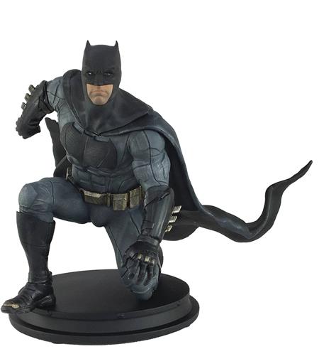 JUSTICE LEAGUE MOVIE BATMAN PX STATUE (C: 1-1-2)