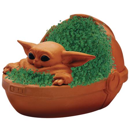 Chia Pet Star Wars Child Mandalorian Decorative Planter C