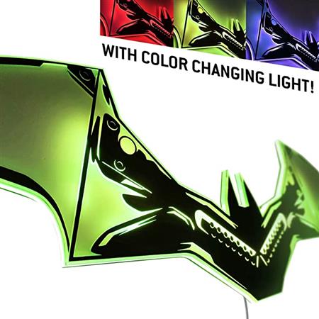 DC COMICS THE BATMAN VENGEANCE BATWING EXCLUSIVE LED ILLUMINATED WALL MOUNTABLE LIGHT