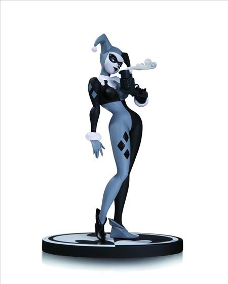 BATMAN BLACK & WHITE HARLEY QUINN STATUE