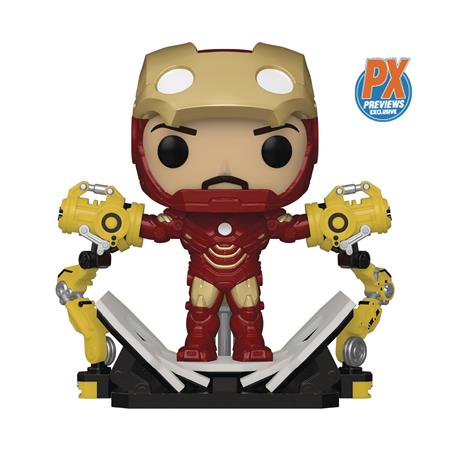 POP IRON MAN 2 IRON MAN MKIV W/GANTRY PX GID DLX VIN FIG (C: