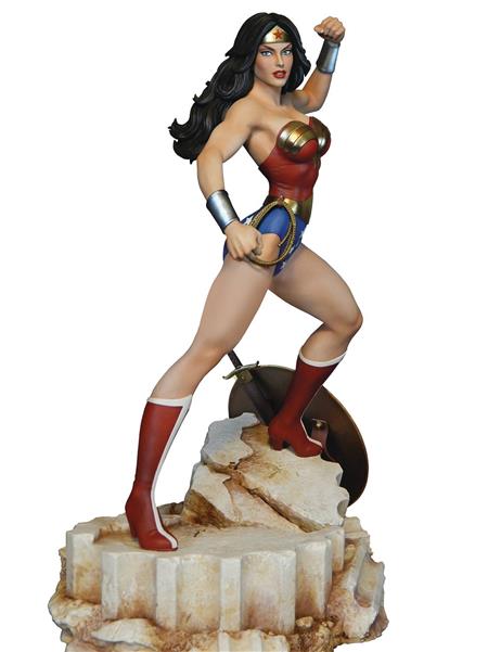 DC SUPER POWERS COLL WONDER WOMAN 14IN MAQUETTE (Net) (C: 1-