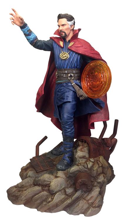 MARVEL GALLERY AVENGERS 3 DR STRANGE PVC FIGURE (C: 1-1-2)