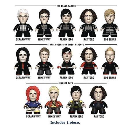 MY CHEMICAL ROMANCE TITANS MINI FIG 18PC BMB DS (C: 1-1-2)