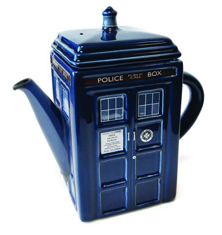 DOCTOR WHO TARDIS 3D CERAMIC TEAPOT (C: 1-0-0)