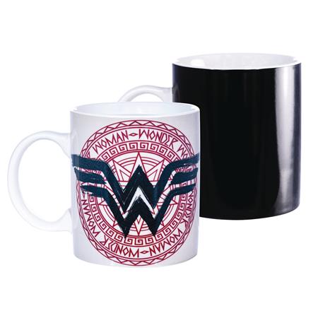 JUSTICE LEAGUE WONDER WOMAN HEAT REVEAL 110Z MUG (C: 1-0-1)