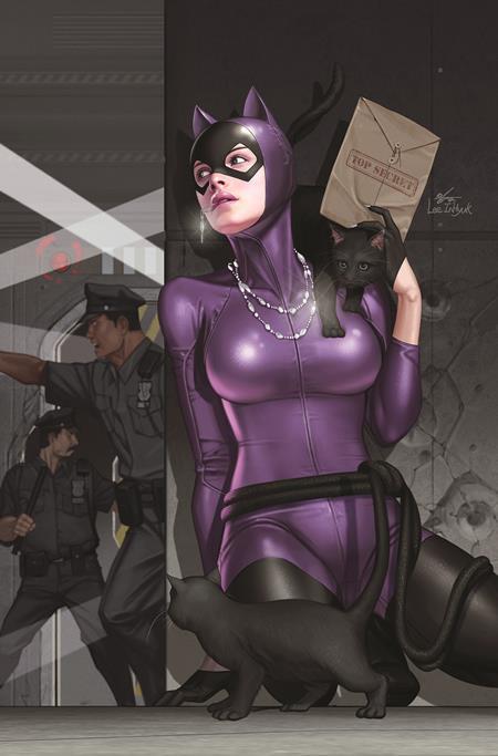 CATWOMAN #63 CVR B INHYUK LEE CARD STOCK VAR