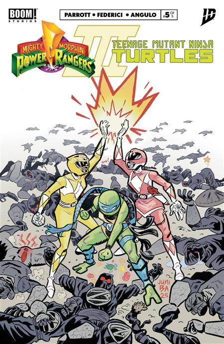MIGHTY MORPHIN POWER RANGERS/TEENAGE MUTANT NINJA TURTLES III #5 B VARIANT (DRESSED BA)