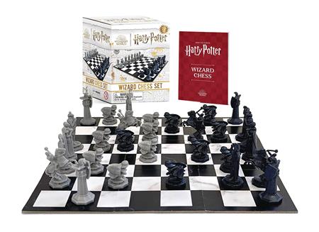 HARRY POTTER WIZARD CHESS SET (C: 0-1-0)
