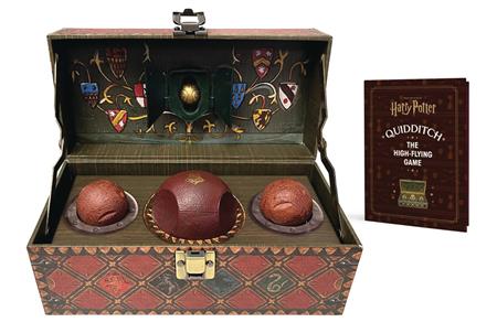 HARRY POTTER QUIDDITCH SET WITH GOLDEN SNITCH REVISED ED (C: