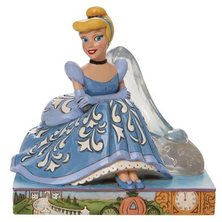 DISNEY TRADITIONS CINDERELLA GLASS SLIPPER 5 1/2IN STATUE (Net)