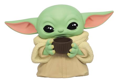 STAR WARS THE MANDALORIAN THE CHILD WITH CUP PVC BANK (C: 1-