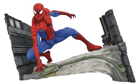 MARVEL GALLERY SPIDER-MAN WEBBING COMIC PVC DIORAMA 