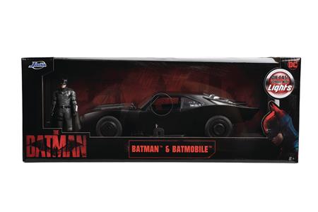 BATMAN 2022 MOVIE BATMOBILE W/ BATMAN 1/18 DIECAST VEHICLE (