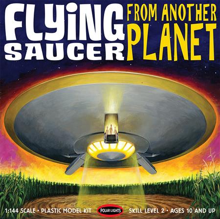 MPC FLYING SAUCER UFO 12IN 1/48 SPACESHIP MODEL KIT (Net) 