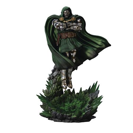 MARVEL DOCTOR DOOM 1/10 SCALE STATUE (Net)