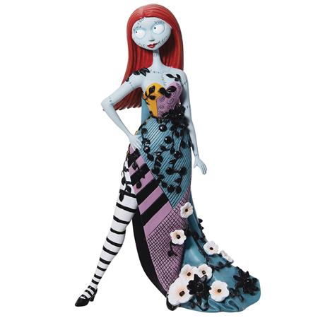 DISNEY SHOWCASE NBC SALLY BOTANICAL 7.28IN STATUE (Net)