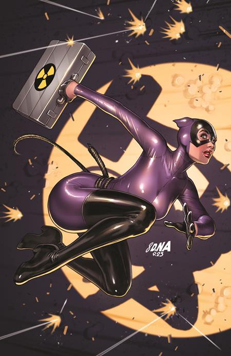 CATWOMAN #61 CVR A DAVID NAKAYAMA