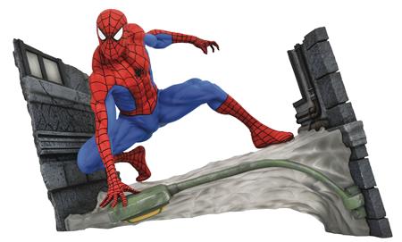 MARVEL GALLERY COMIC SPIDER-MAN WEBBING PVC STATUE 