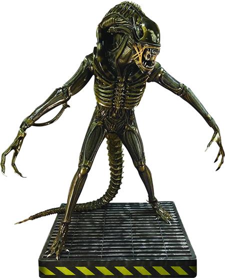 ALIENS ALIEN WARRIOR LIFE SIZE STATUE (C: 1-1-2)