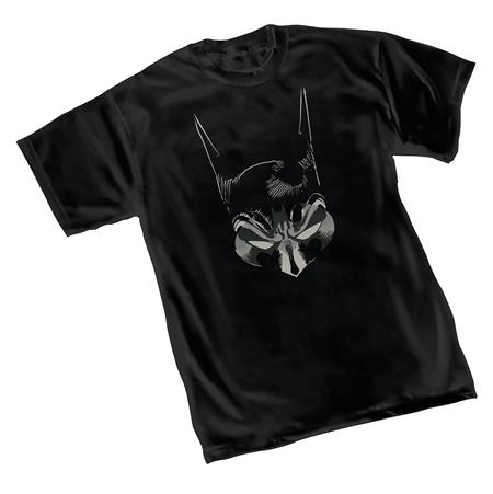 BATMAN COWL T/S LG (C: 1-1-0)