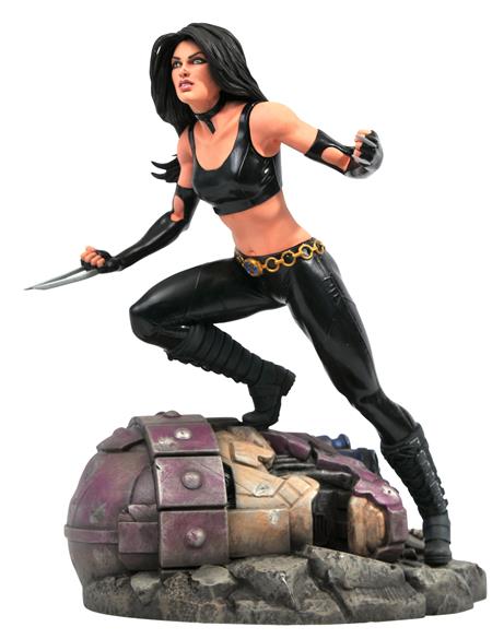 MARVEL PREMIER COLLECTION X-23 STATUE (C: 1-1-0)