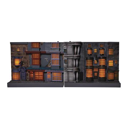 HARRY POTTER WIZARDING DIAGON ALLEY LIGHT-UP BOOKEND (C: 1-1