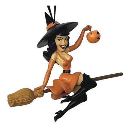 BETTIE PAGE TRICKS & TREATS WITCH ORNAMENT (Net) 