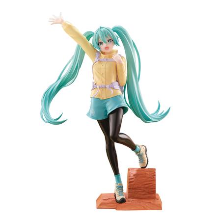 HATSUNE MIKU HOLIDAY MEMORIES MOUNTAIN CLIMBING FIG (Net) 