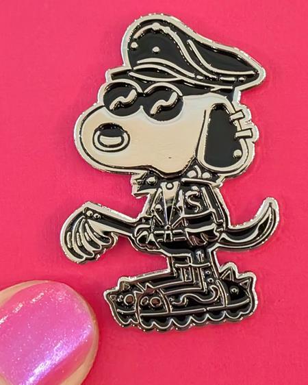 SNOOP OF FINLAND ENAMEL PIN